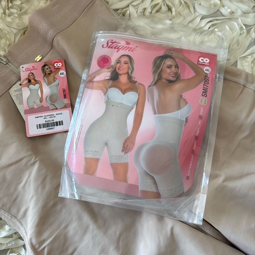 Stagmi shapers beige 4XL NWT